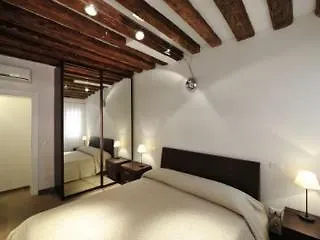 Dorsoduro Terrace And Garden * Venedig